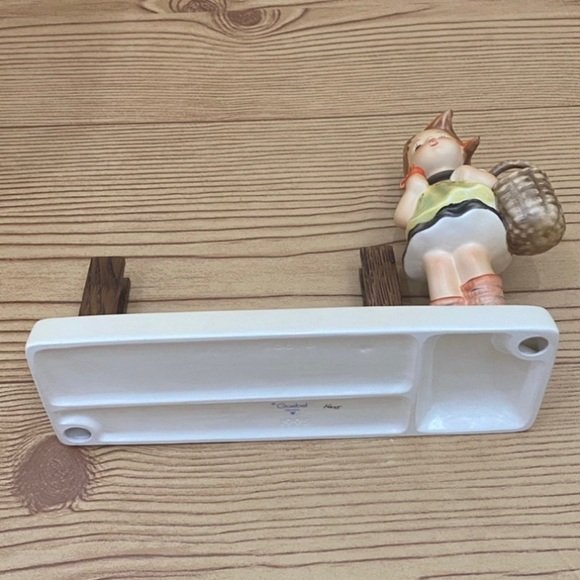 Vintage Hummel Goebel 788/B Sister Perpetual Calendar Collectible Figurine - Picture 6 of 15